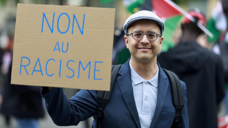 Racisme et intolérance en France : la fracture entre les actes, le signalement et la justice